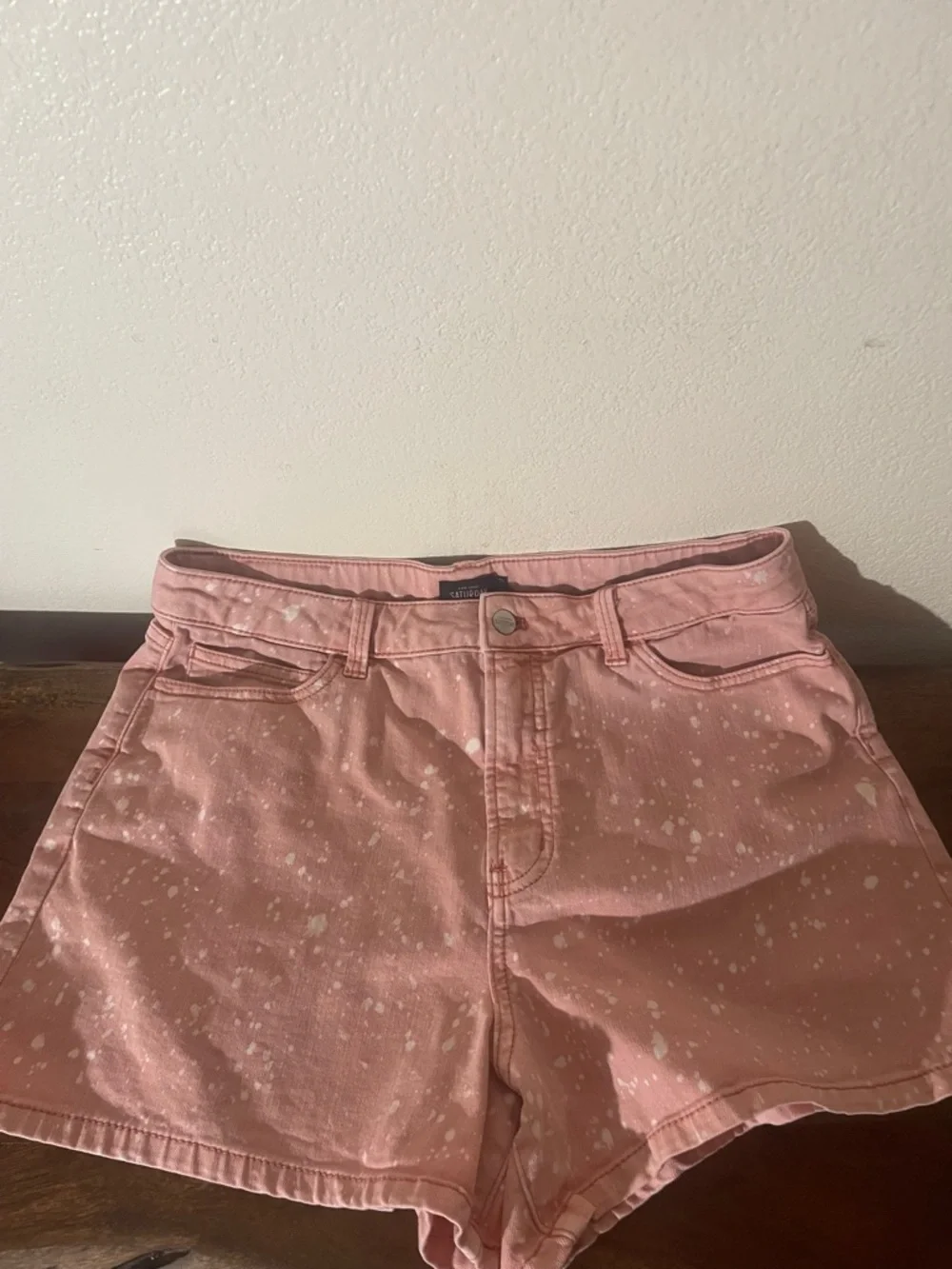 Kate Spade Saturday Paint Splatter Denim Shorts High Rise Size 12 Pink Coral